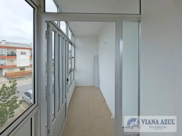 Apartamento T3 para Venda em Darque