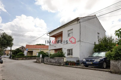 Moradia T4 para Venda em Marrazes e Barosa