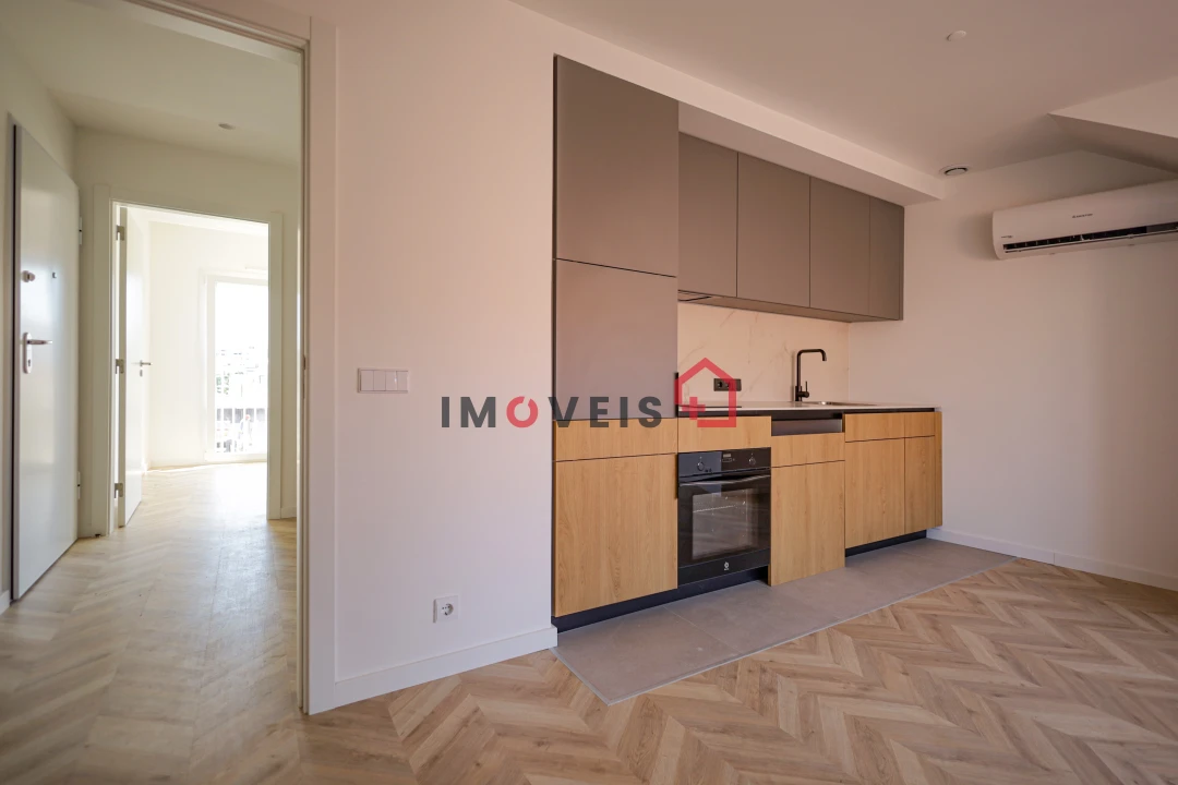 Apartamento T1 para Venda em Leiria, Pousos, Barreira e Cortes Foto 4