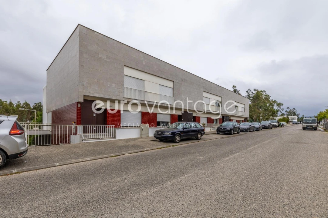 Moradia T4 para Venda em Leiria, Pousos, Barreira e Cortes Foto 9
