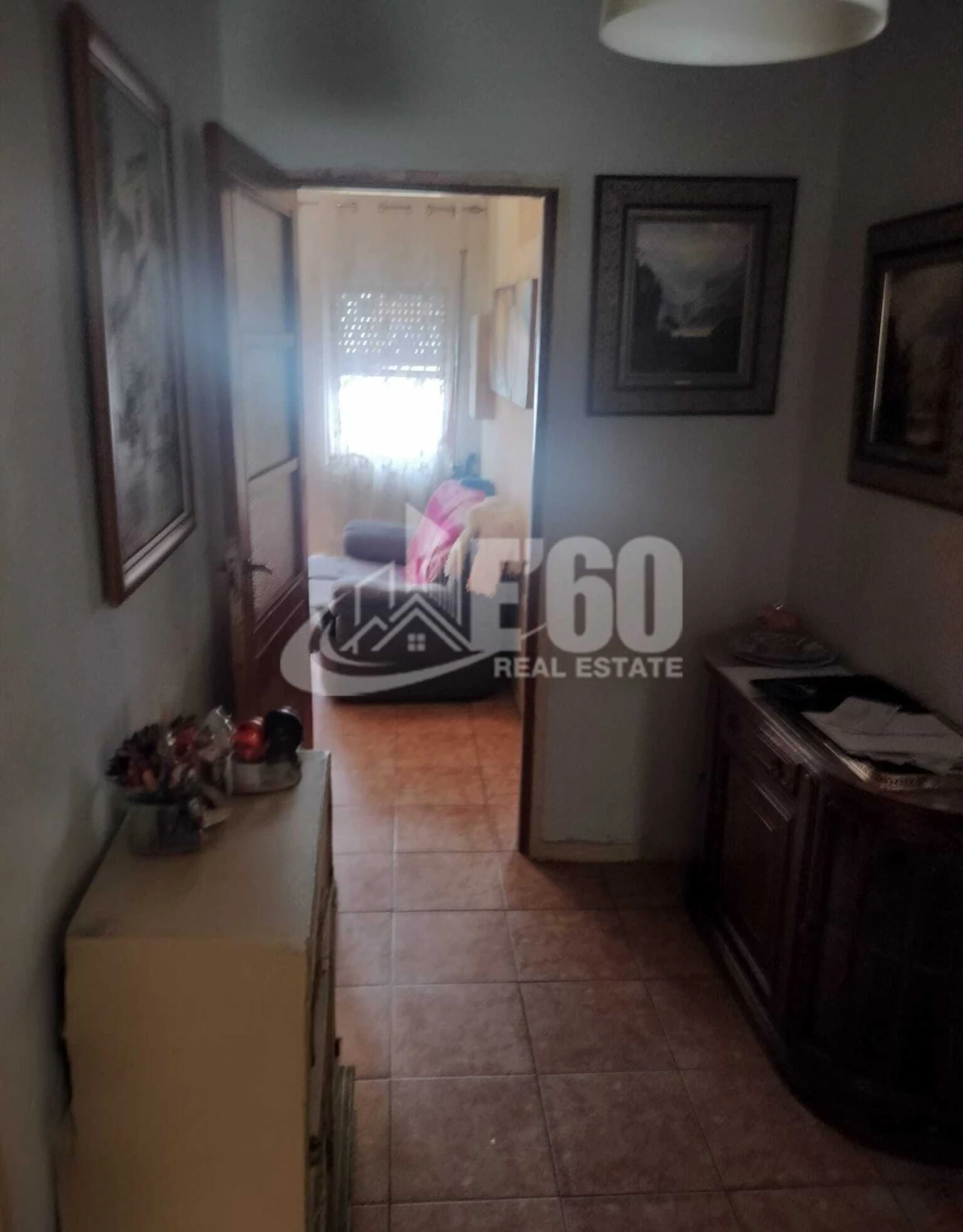 Apartamento T1 para Venda em Oliveira do Douro Foto 7