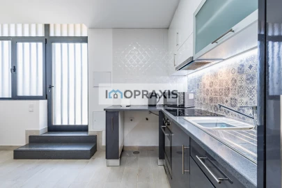 Apartamento T1 para Venda em Leiria, Pousos, Barreira e Cortes