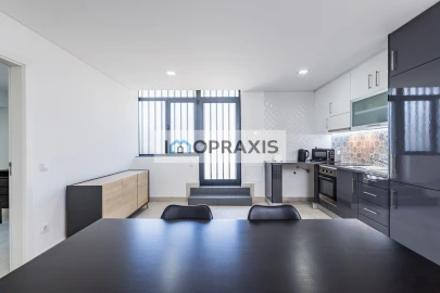 Apartamento T1 para Venda em Leiria, Pousos, Barreira e Cortes