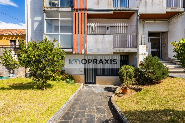 Apartamento T1 para Venda em Leiria, Pousos, Barreira e Cortes Foto 16