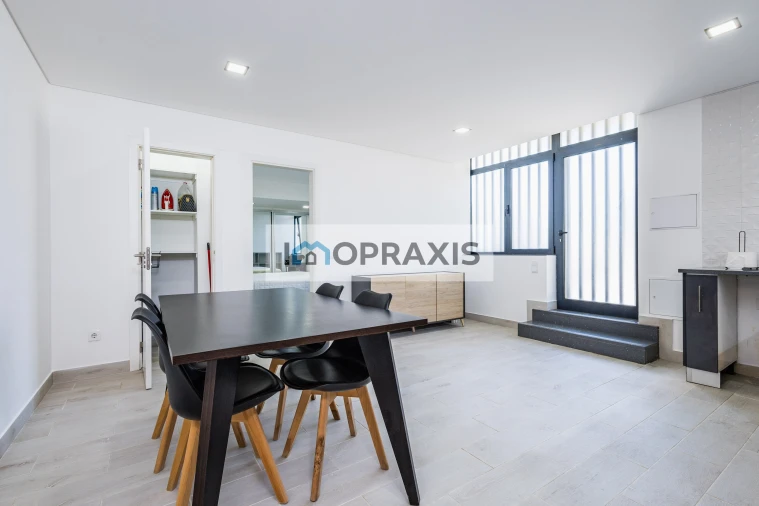 Apartamento T1 para Venda em Leiria, Pousos, Barreira e Cortes Foto 9