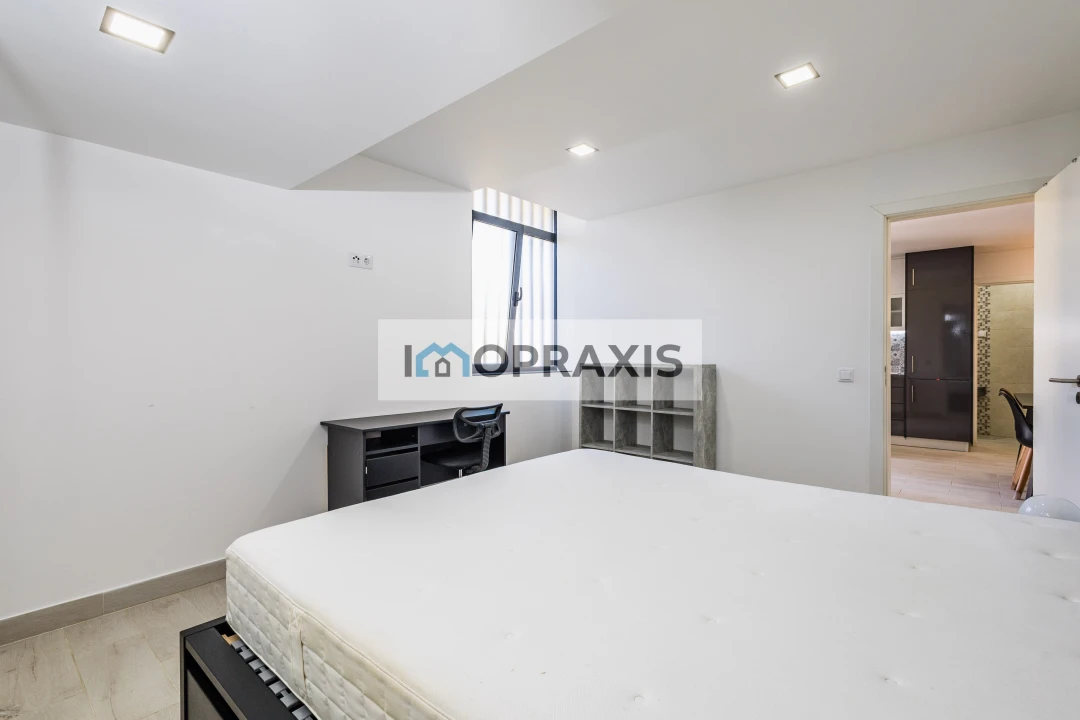 Apartamento T1 para Venda em Leiria, Pousos, Barreira e Cortes Foto 12