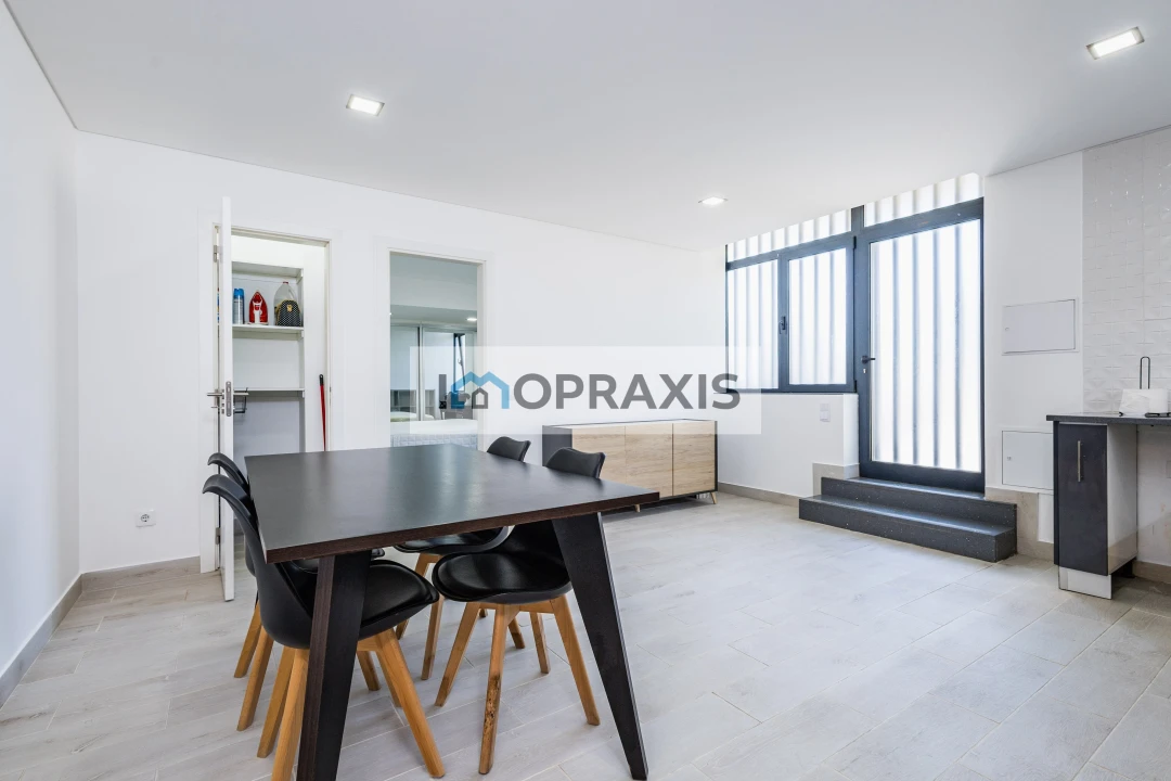 Apartamento T1 para Venda em Leiria, Pousos, Barreira e Cortes Foto 9