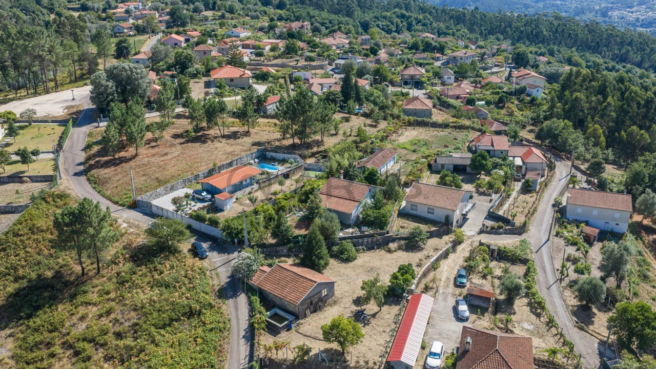 Moradia T2 para Venda em Vilela, São Cosme e São Damião e Sá Foto 4