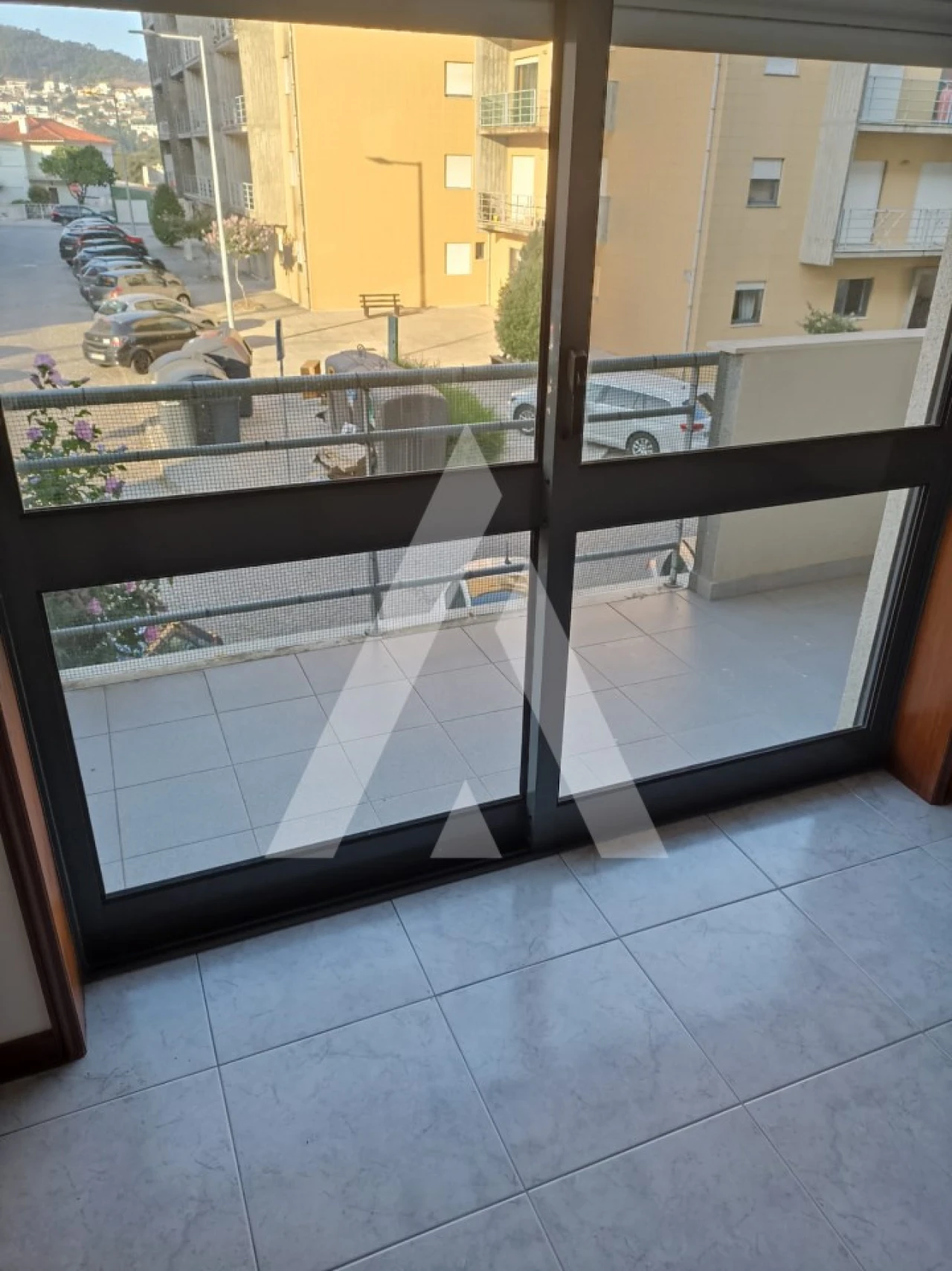 Apartamento T3 para Arrendamento em Santa Maria Maior e Monserrate e Meadela Foto 4