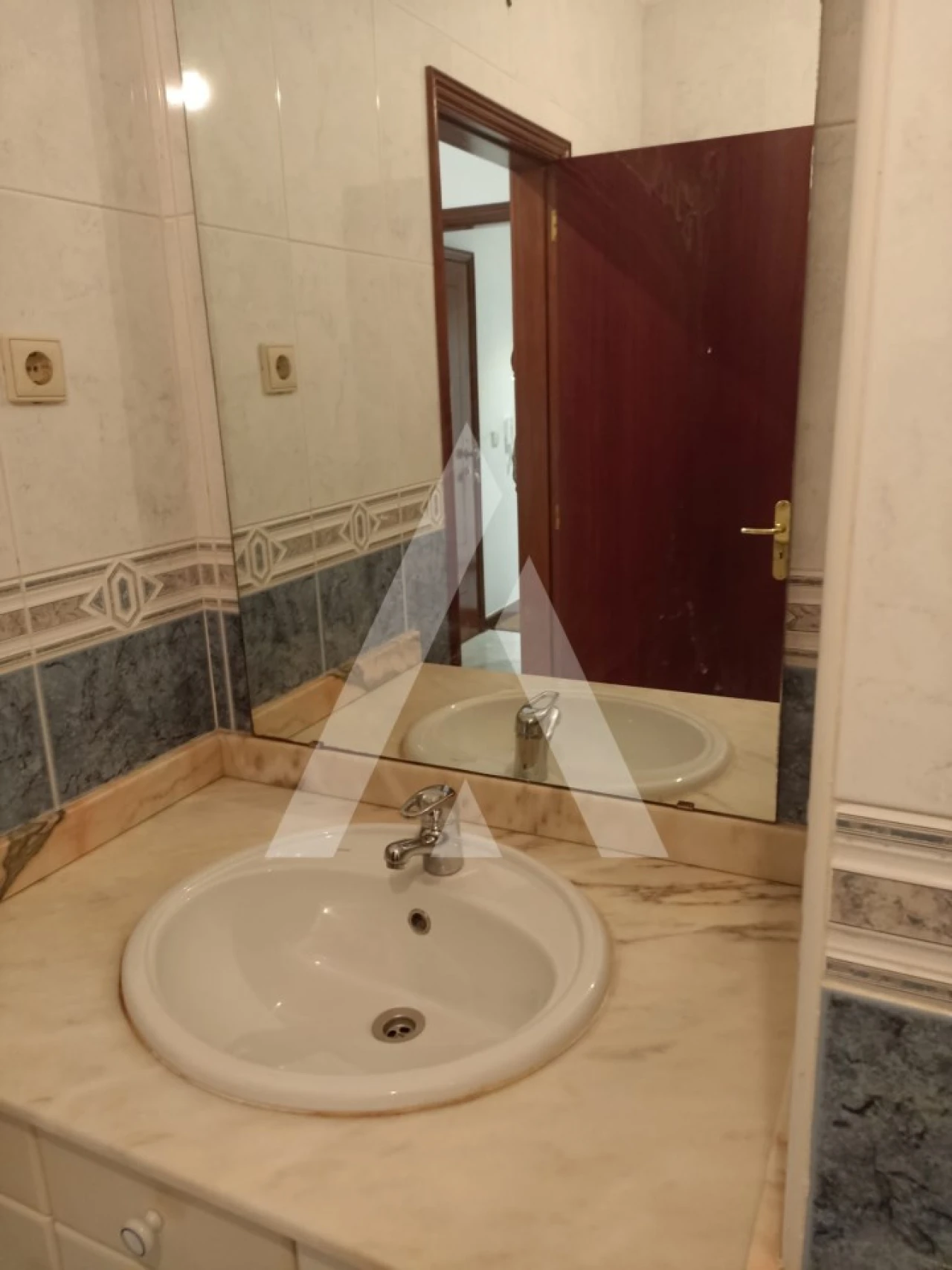 Apartamento T3 para Arrendamento em Santa Maria Maior e Monserrate e Meadela Foto 22