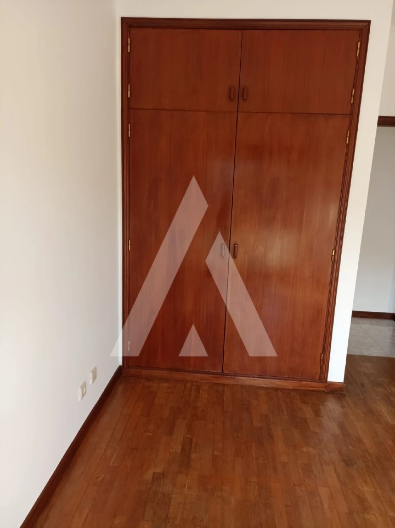 Apartamento T3 para Arrendamento em Santa Maria Maior e Monserrate e Meadela Foto 15