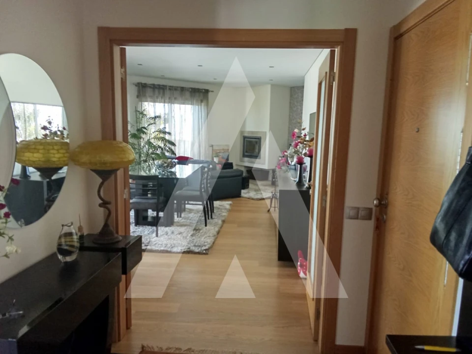 Apartamento T2 para Venda em Viseu Foto 7