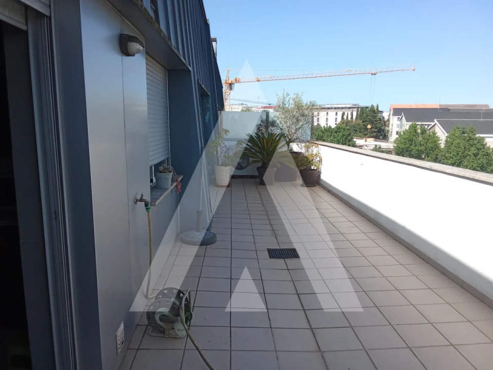 Apartamento T2 para Venda em Viseu Foto 11