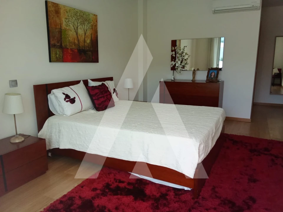 Apartamento T2 para Venda em Viseu Foto 16