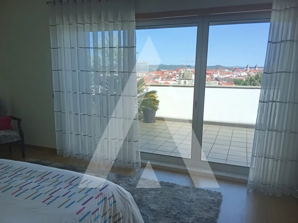 Apartamento T2 para Venda em Viseu Foto 22