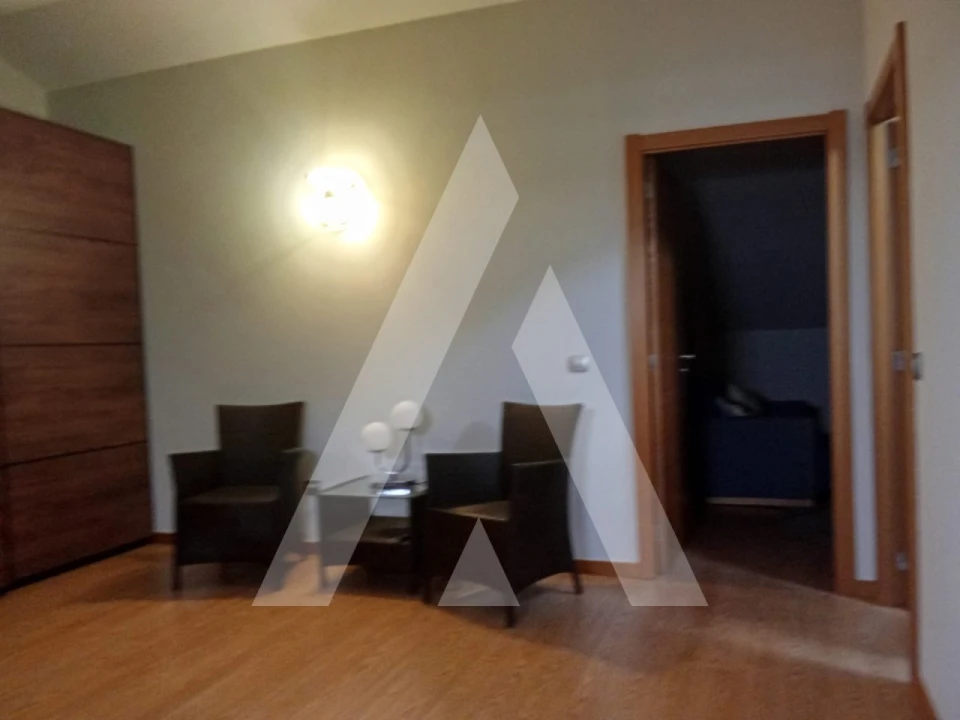 Apartamento T2 para Venda em Viseu Foto 27