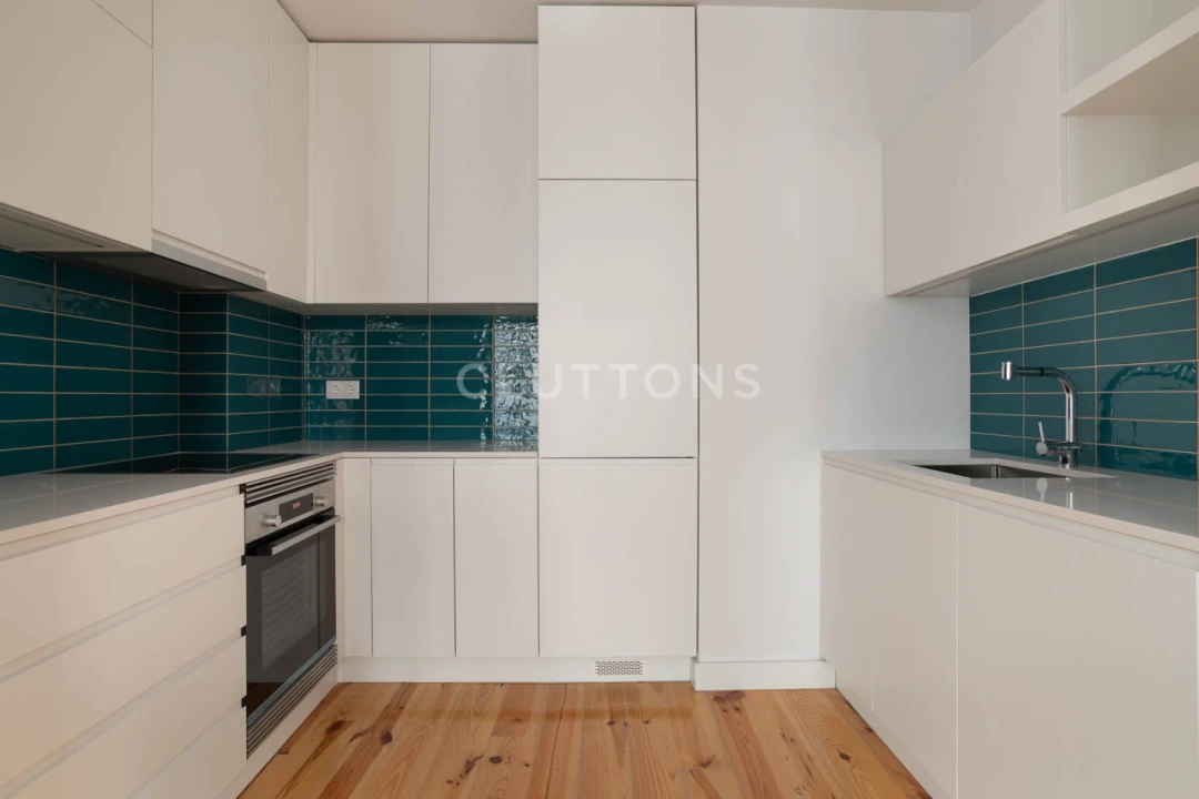 Apartamento T2 para Venda em Santo António Foto 17