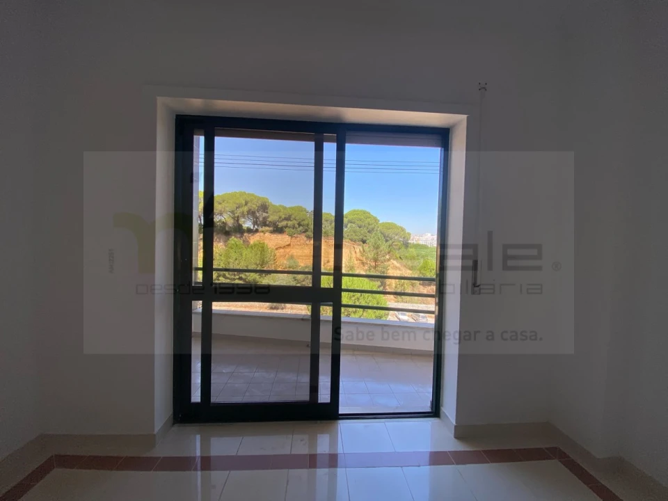 Apartamento para Venda em Laranjeiro e Feijó Foto 4