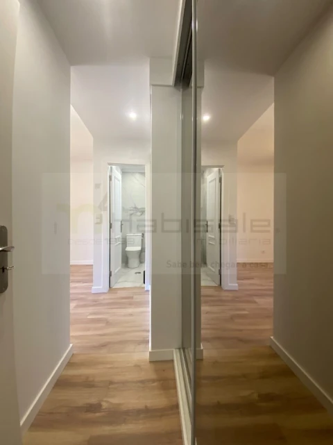 Apartamento para Venda em Laranjeiro e Feijó