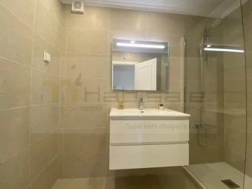 Apartamento para Venda em Laranjeiro e Feijó