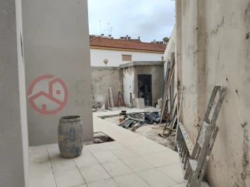 Moradia T3 para Venda em Almada, Cova da Piedade, Pragal e Cacilhas