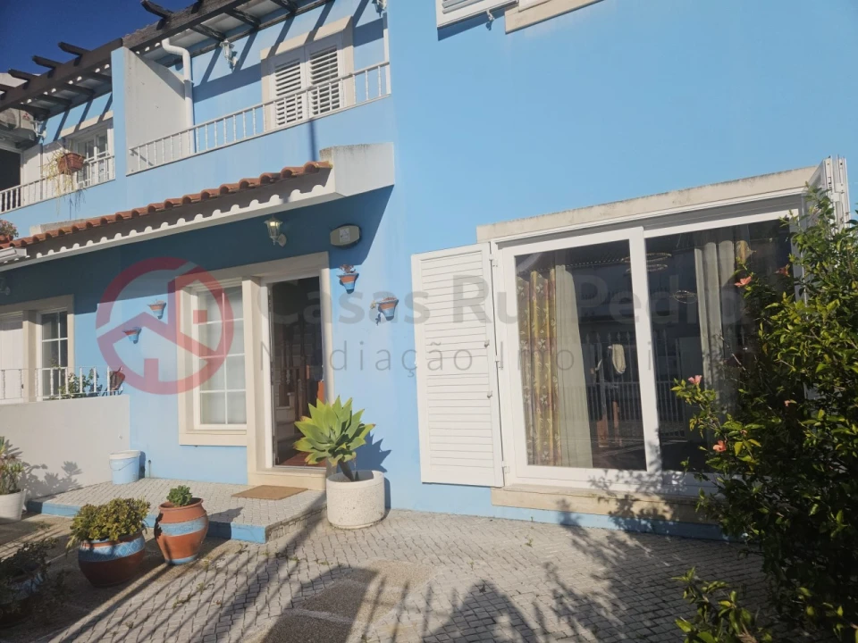 Moradia T3 para Venda em Gaio-Rosário e Sarilhos Pequenos Foto 30