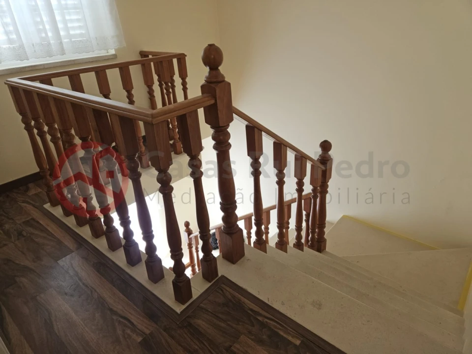 Moradia T3 para Venda em Gaio-Rosário e Sarilhos Pequenos Foto 14