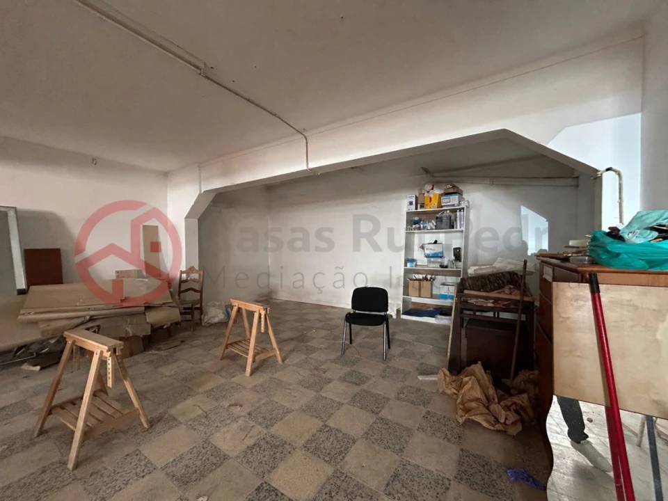 Armazém para Venda em Amora Foto 3