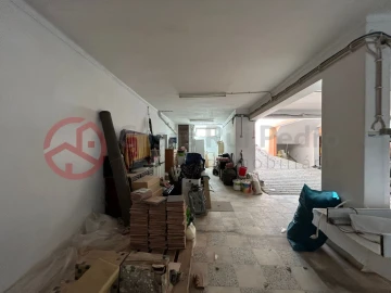 Armazém para Venda em Amora
