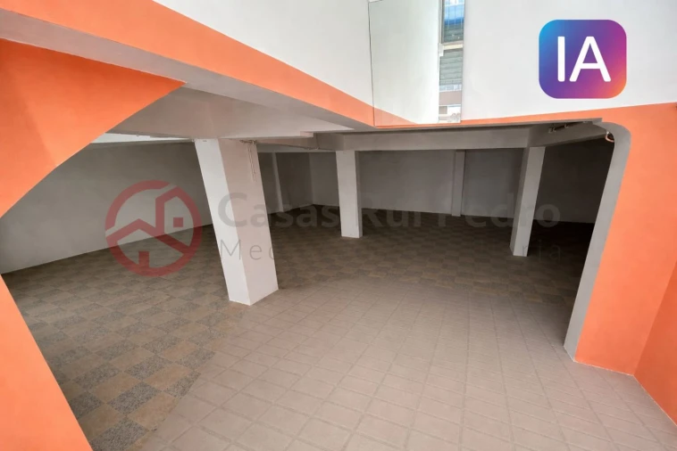 Armazém para Venda em Amora Foto 8
