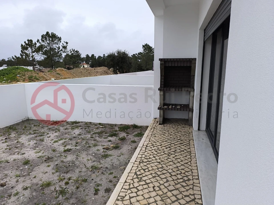 Moradia T3 para Venda em Fernao Ferro Foto 6