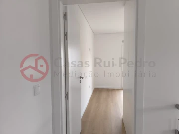 Moradia T3 para Venda em Fernao Ferro