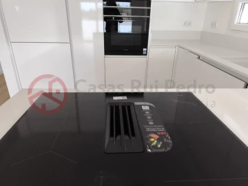 Moradia T3 para Venda em Fernao Ferro