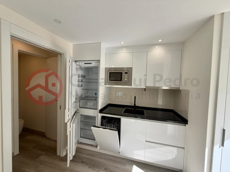 Apartamento T1 para Venda em São Vicente Foto 3