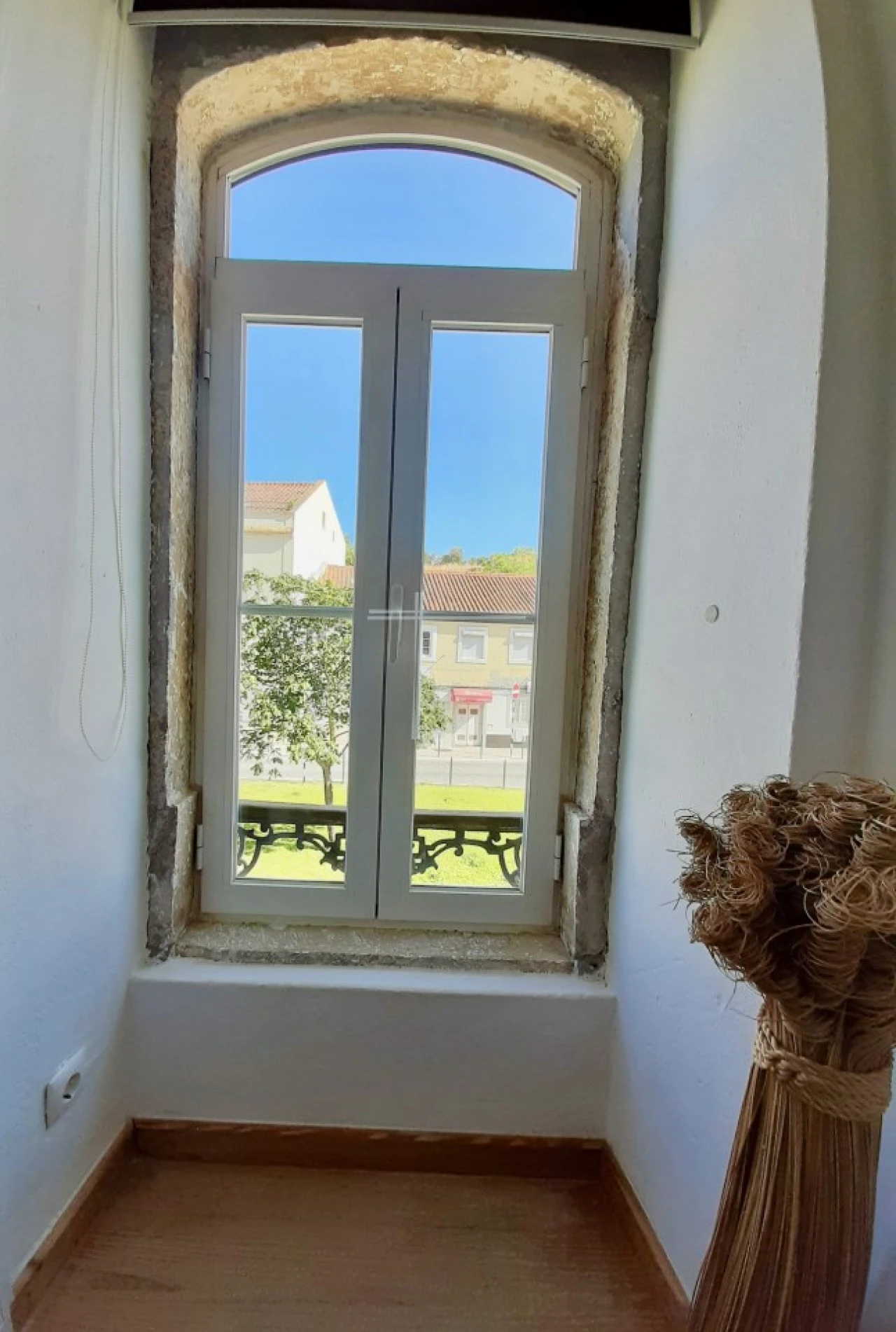 Escritório para Arrendamento em Seixal, Arrentela e Aldeia de Paio Pires Foto 3