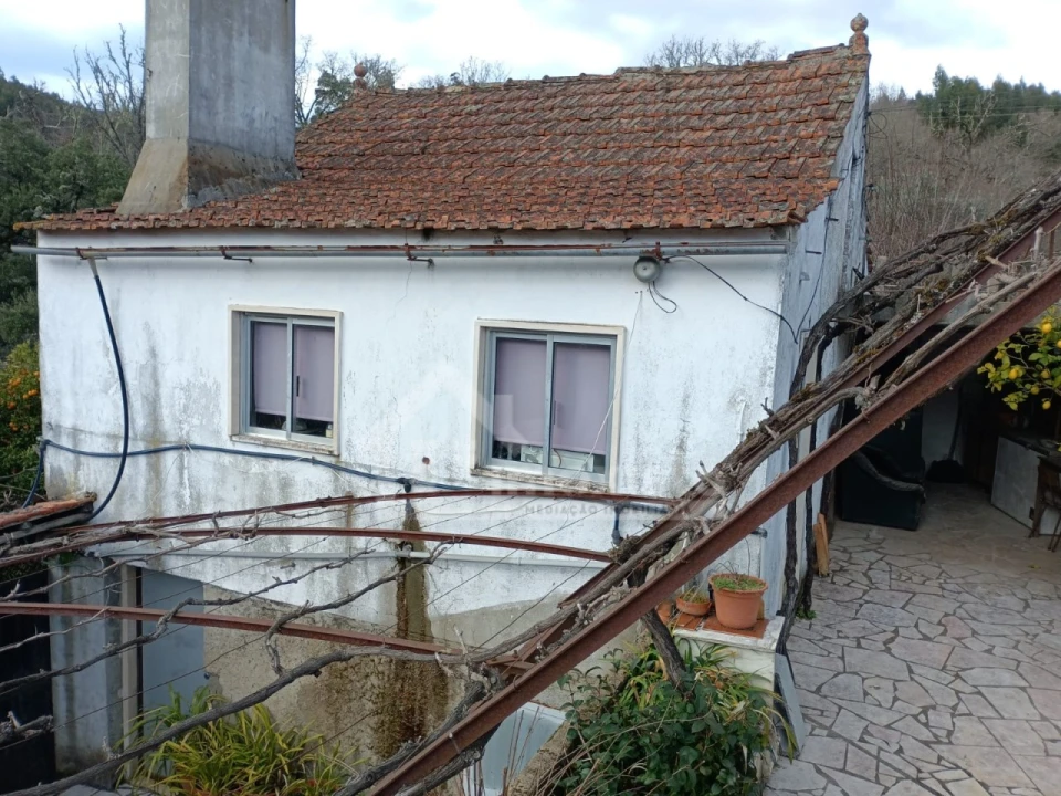 Moradia T2 para Venda em Espinhal Foto 1