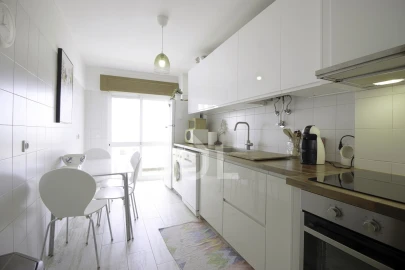 Apartamento T2 para Venda em Faro (Sé e São Pedro)