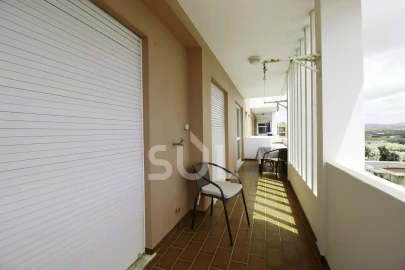 Apartamento T2 para Venda em Faro (Sé e São Pedro)