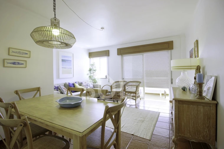 Apartamento T2 para Venda em Faro (Sé e São Pedro) Foto 2
