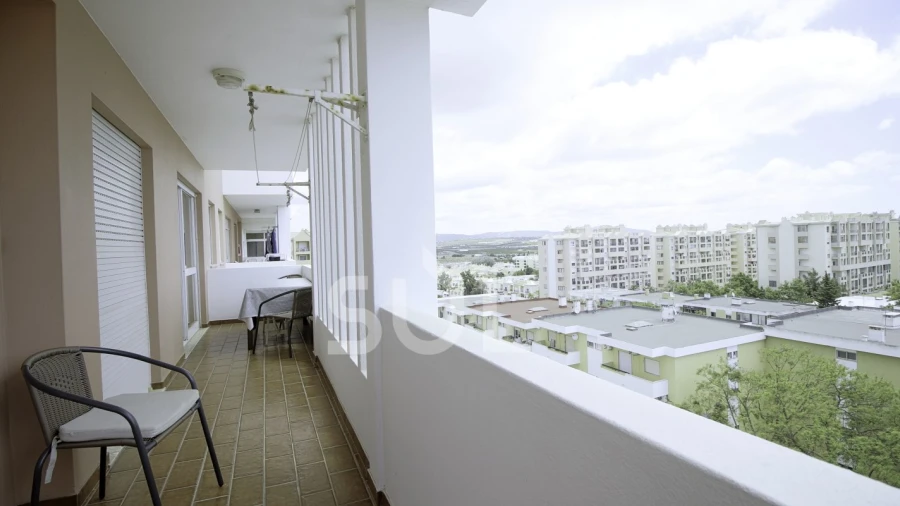 Apartamento T2 para Venda em Faro (Sé e São Pedro)