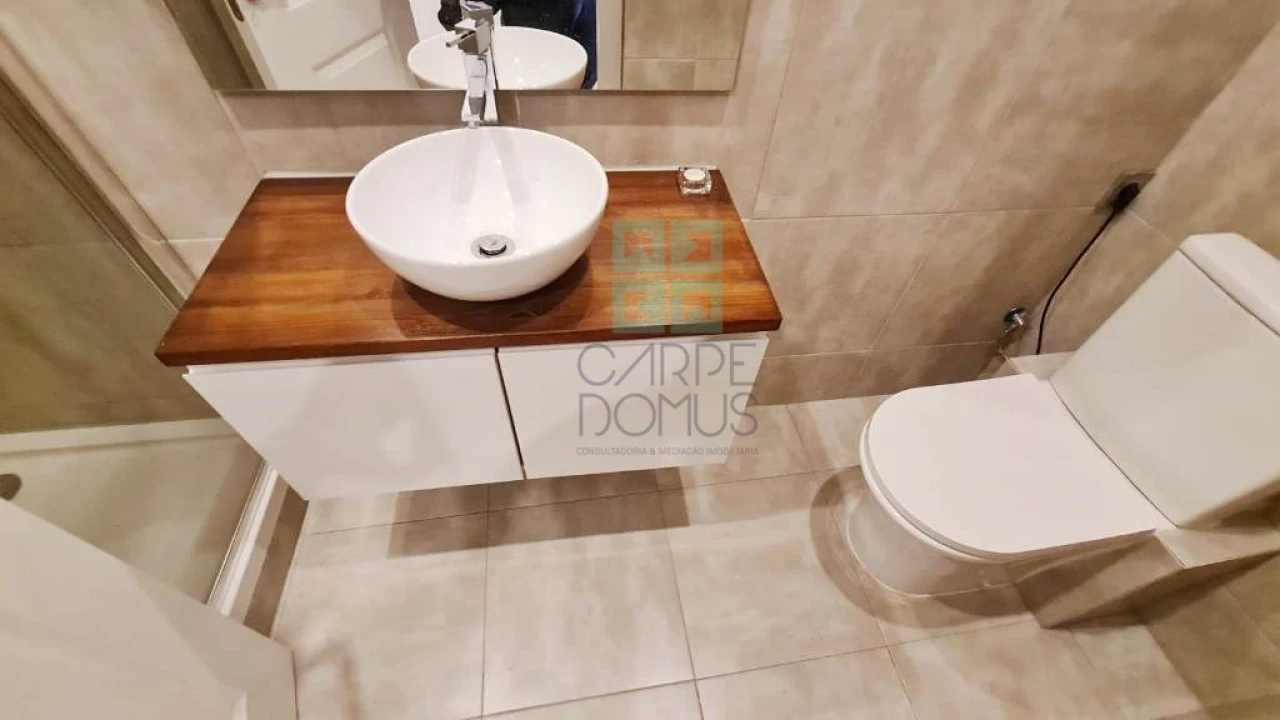 Apartamento T2 para Venda em Arroios Foto 34