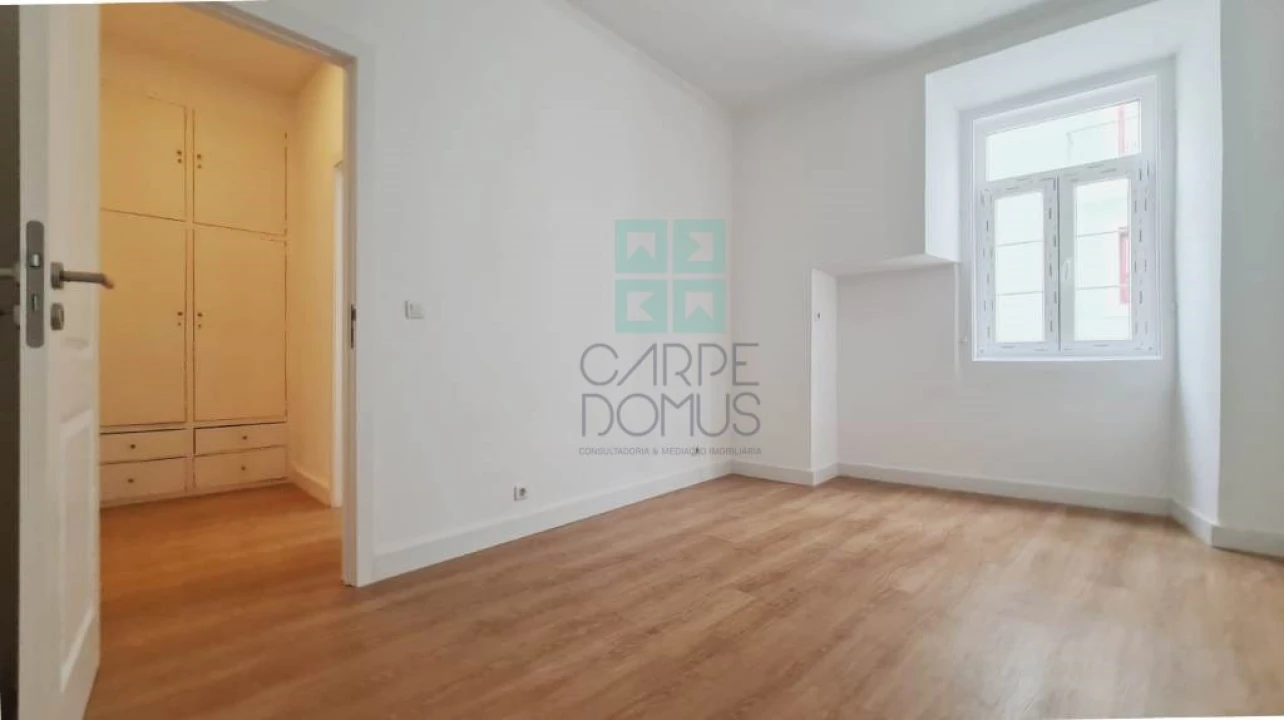 Apartamento T2 para Venda em Arroios Foto 48