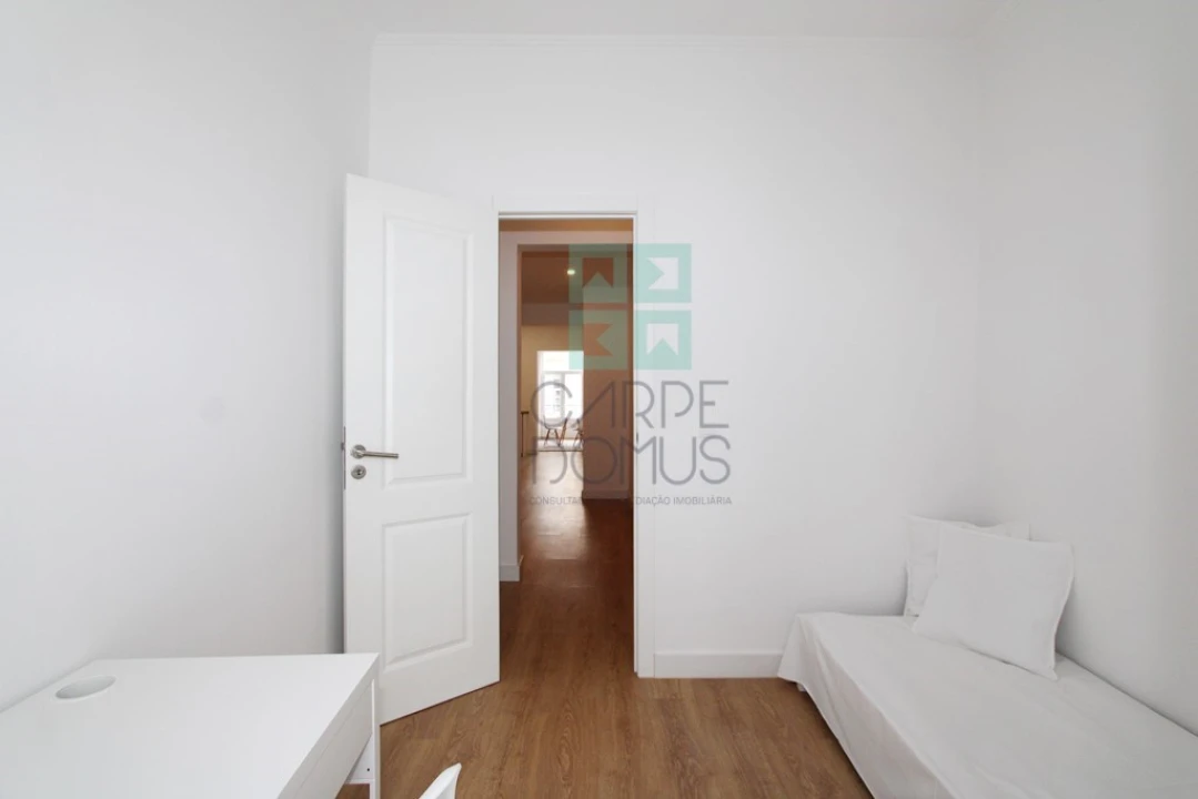 Apartamento T2 para Venda em Arroios Foto 42