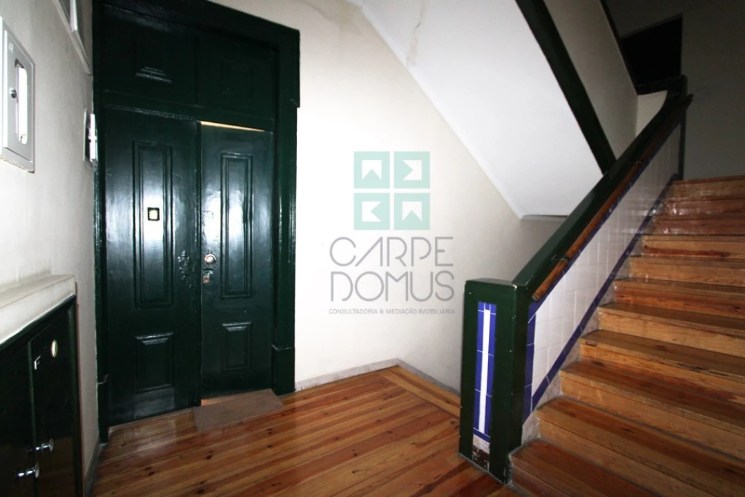 Apartamento T2 para Venda em Arroios Foto 61