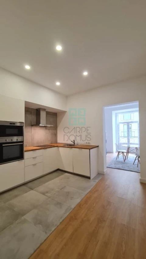 Apartamento T2 para Venda em Arroios