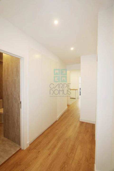 Apartamento T2 para Venda em Arroios