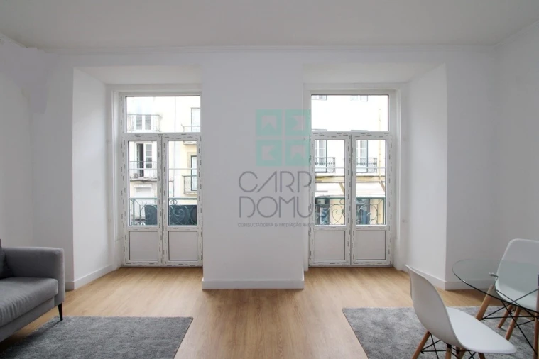 Apartamento T2 para Venda em Arroios Foto 24