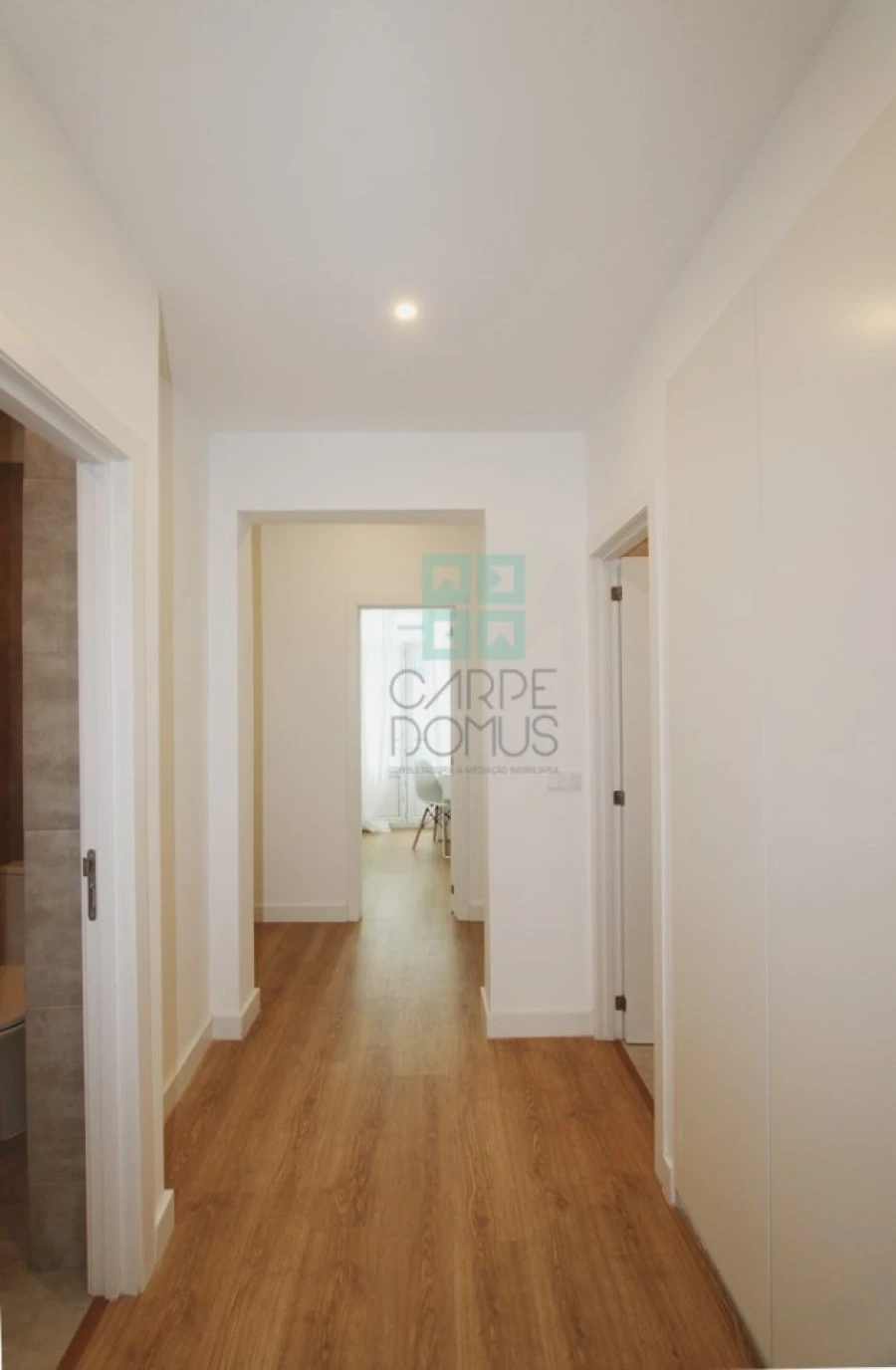 Apartamento T2 para Venda em Arroios Foto 57