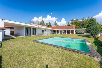 Quinta T5 para Venda em Covas
