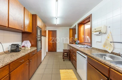 Quinta T5 para Venda em Covas